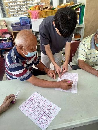 社區據點-板橋教會團康活動