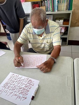 社區據點-板橋教會團康活動