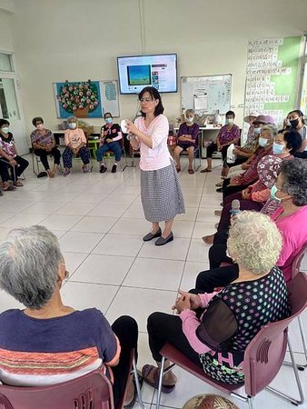 芥菜種會銀領教師活動-團康活動、醒腦節奏