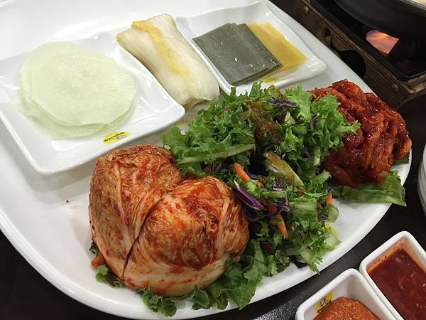 ❣ 食記 ❣ 首爾｜元奶奶菜肉包 鍾路五街店｜