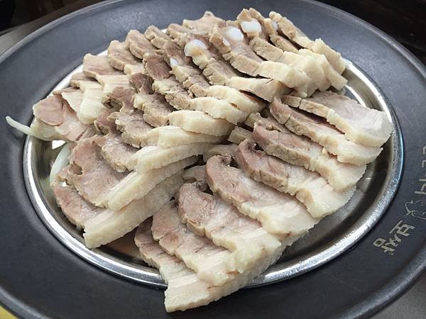 ❣ 食記 ❣ 首爾｜元奶奶菜肉包 鍾路五街店｜
