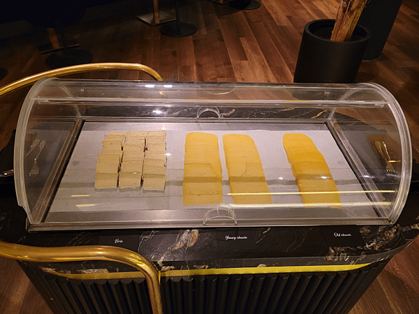 【荷蘭海牙住宿】海牙福爾堡 IHG 假日酒店 Holiday