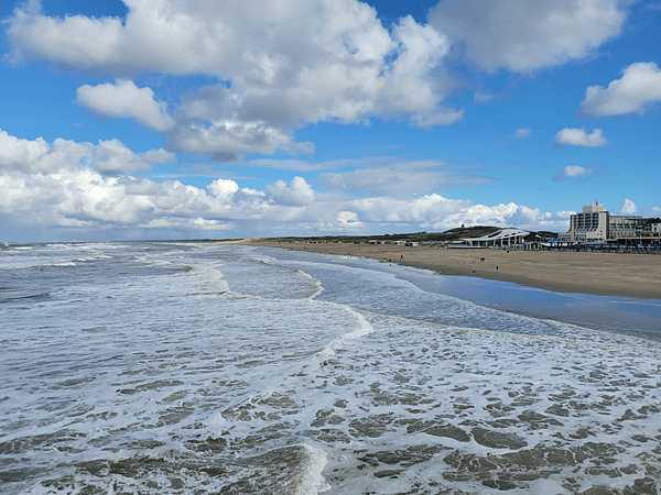 【荷蘭海牙景點】海牙碼頭 De Pier～在迷人的海邊散步，