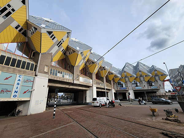 【荷蘭鹿特丹景點】市場大廳 Market Hall、方塊屋 