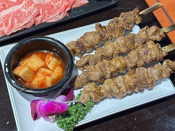 文華餅房~~萬有全涮羊肉肉盤品質不太及格