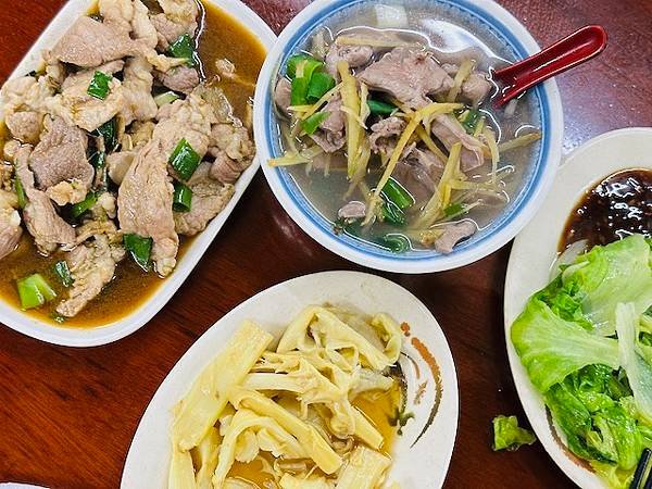 環記麻油雞~~澳洲萊豬的背後