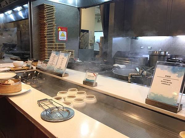 《美食》桃園中壢｜饗食天堂SOGO分店，Buffet吃到飽、