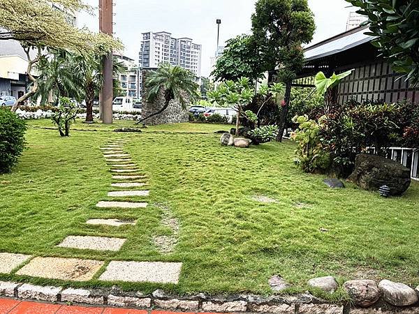 高雄活蝦餐廳推薦｜【四兩千金活蝦之家】招牌活蝦料理&amp;創意功夫