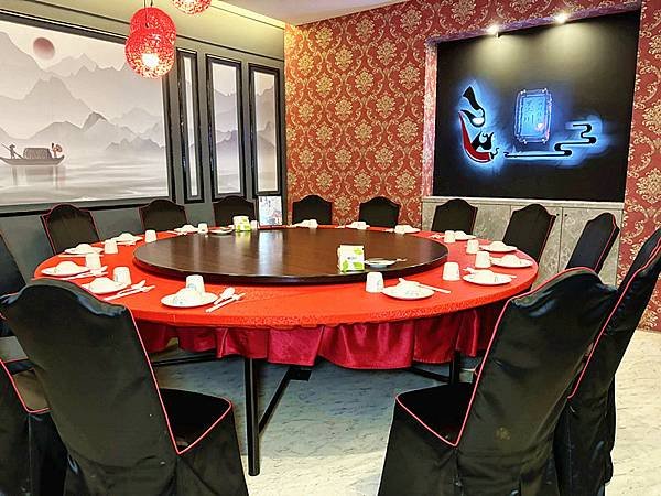 2025台南質感餐廳推薦/台南安平美食｜【LA時尚川菜/墨川