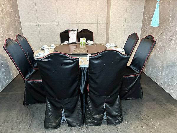 2025台南質感餐廳推薦/台南安平美食｜【LA時尚川菜/墨川
