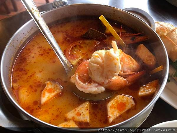 淡水三芝淺水灣美食｜越南小棧｜有素食＠Cecilia 西西莉