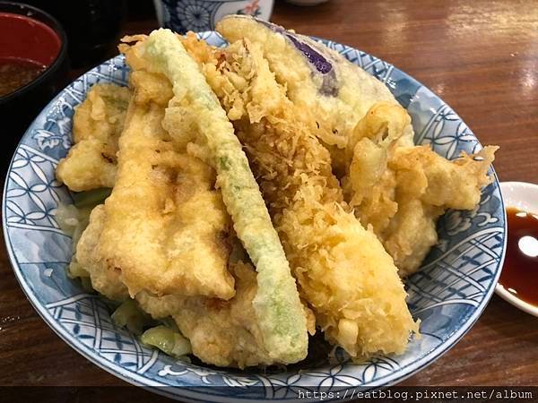 西門捷運美食｜西門町鮮美老店｜美觀園@Cecilia西西莉亞