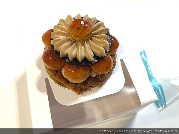 板橋捷運必吃★Merci Crème聖多諾黑、法式甜點、生日