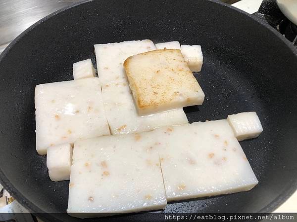 頂溪捷運美食｜永和必吃包子肉粽肉圓油飯發糕年糕蘿蔔糕＠Cec