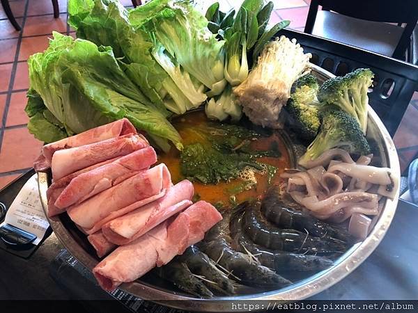 淡水三芝淺水灣美食｜越南小棧｜有素食＠Cecilia 西西莉