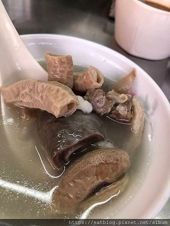 大橋頭捷運、大稻埕慈聖宮★黃記四神湯＠Clare