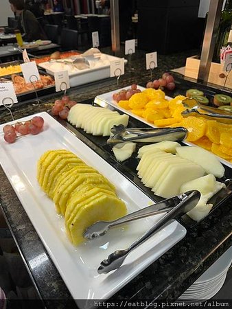 西班牙Spain｜空姐空少～馬德里飯店 Axor Feria