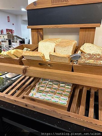 西班牙Spain｜空姐空少～馬德里飯店 Axor Feria