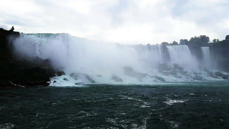 American Falls &amp; Bridal Veil Falls, Maid of the Mist Boat Tour (8)