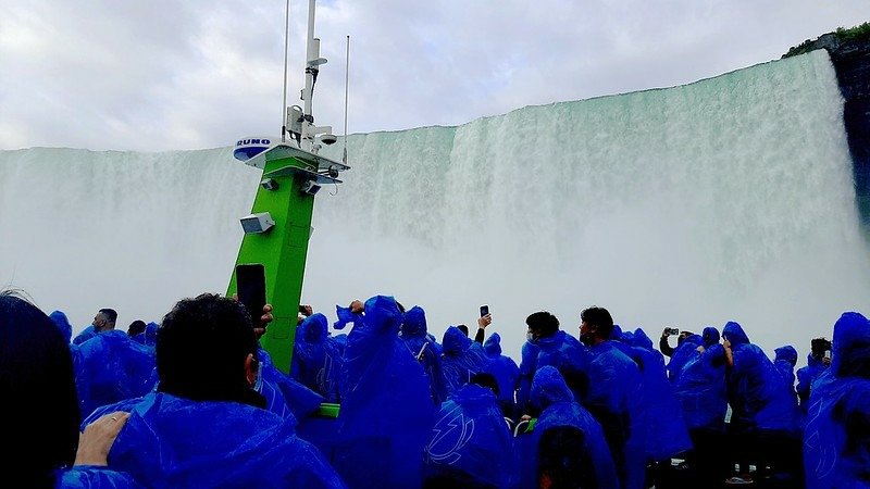 Horseshoe Falls, Maid of the Mist Boat Tour (4)