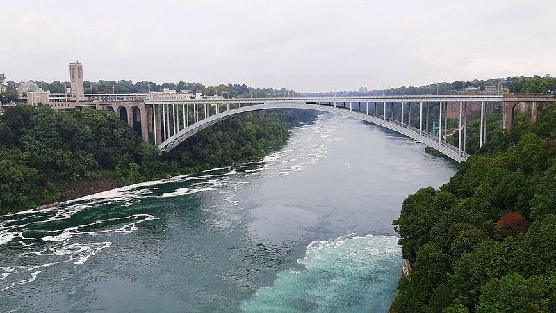 Rainbow International Bridge from Niagara Falls observation tower (2)