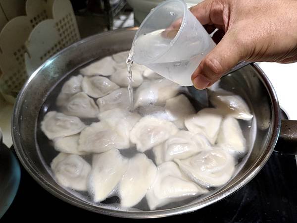 [體驗]好吃的冷凍水餃在龍鳳，龍鳳冷凍高麗菜豬肉水餃