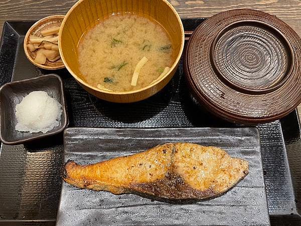 大阪自由行-[美食大串燒系列] しんぱち食堂[難波站]、元祖