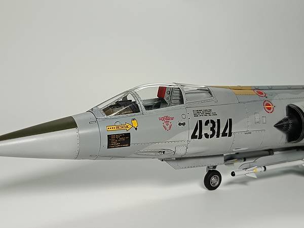 Hasegawa 1/48 F-104 starfighte