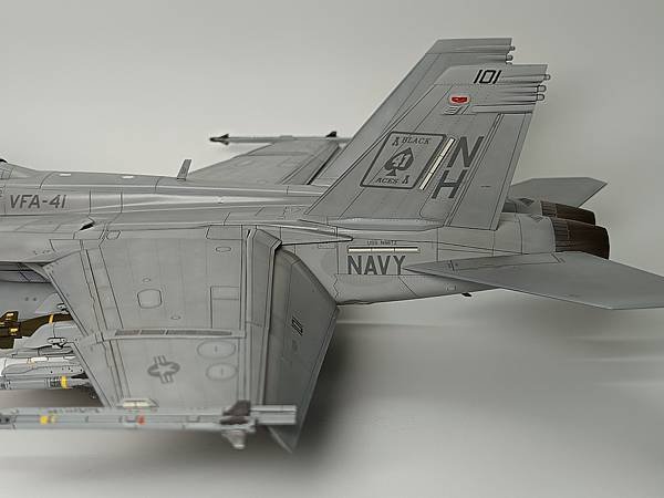 MENG 1/48 F/A-18F SUPER HORNET