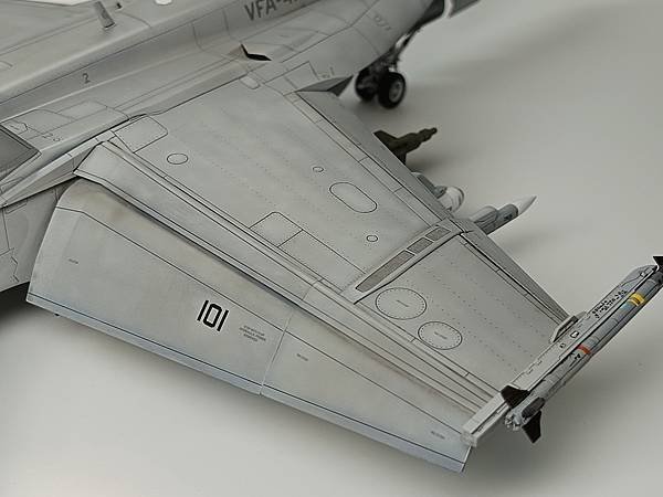 MENG 1/48 F/A-18F SUPER HORNET