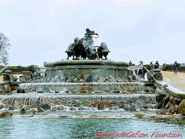 Gefion Fountain 02