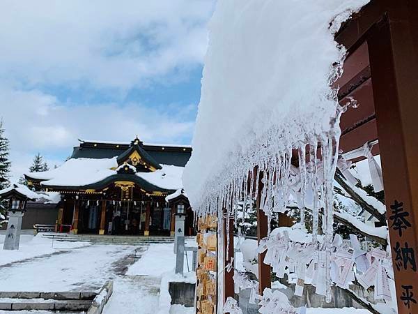 北海道美英神社一偶