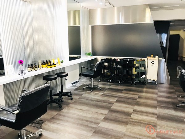 Eureka Hair Salon 玫瑰花露頭皮SPA8.jpg