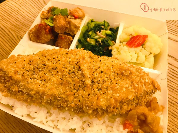 新莊正忠排骨飯9.jpg