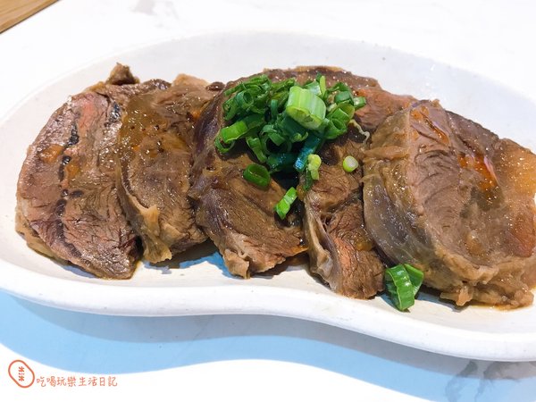 三重二木牛肉麵24.jpg