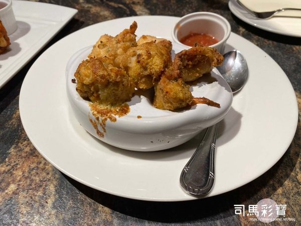 古拉爵家樂福斗六店-餐點價位-1.jpg