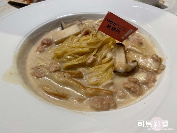 古拉爵家樂福斗六店-餐點價位-11.jpg