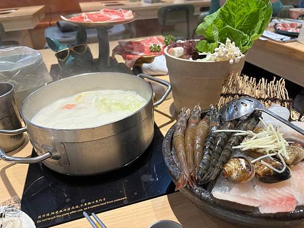 探店｜【2024/10更新】和毛孩去板橋吃火鍋！這服務實在太