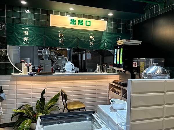 探店｜【2024/10更新】和毛孩去板橋吃火鍋！這服務實在太