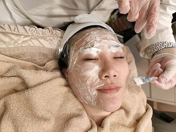 醫美推薦｜索夫波痛嗎？有用嗎？40歲三寶媽打索夫波超詳細全紀