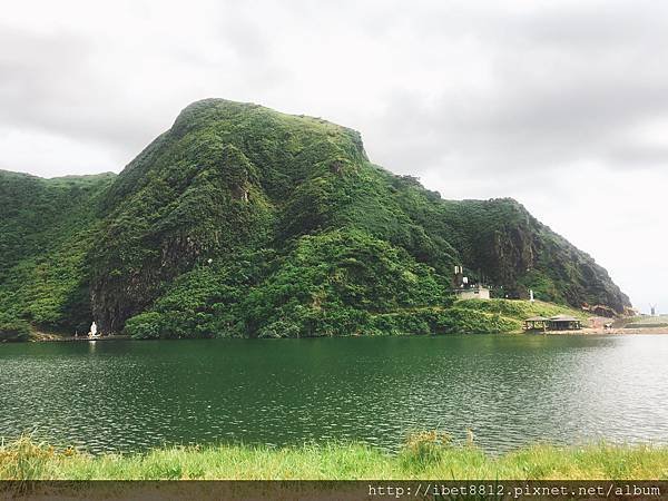 。宜蘭頭城 // 當地人不去就可惜了啊！龜山島登島 + 登4