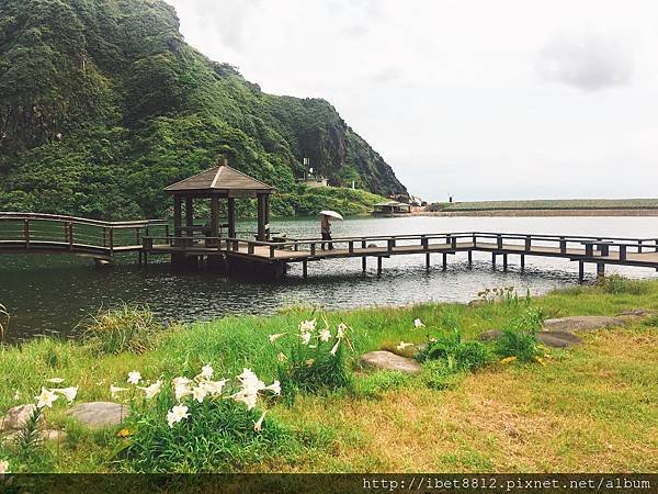 。宜蘭頭城 // 當地人不去就可惜了啊！龜山島登島 + 登4