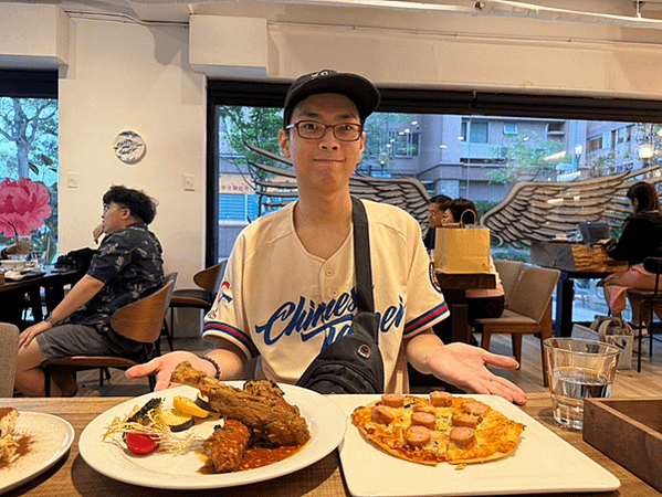 又到了約會日！再一次沉浸在波赫士領地精品咖啡館的美好時光裡吧