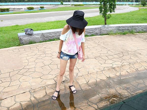 [ 全球轟動的韓國Toeot百變涼鞋。連續開團五年熱賣 ] 