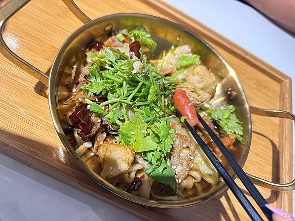 【嘻香香麻辣香鍋&amp;飲料】