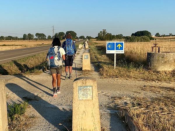 法國之路Day 16 走路去Carrión de los C