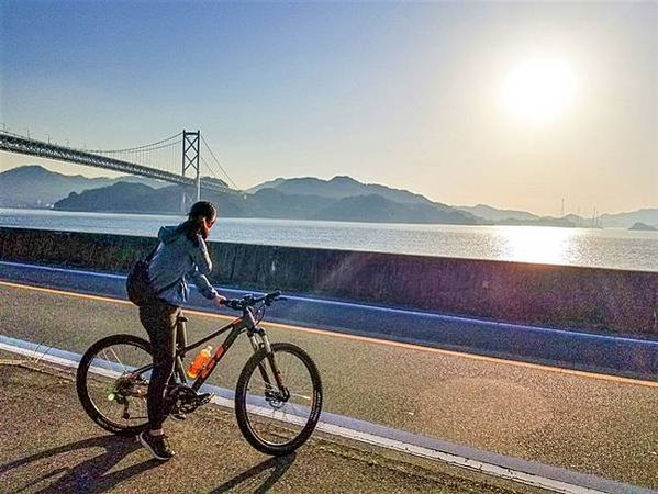 單車挑戰「島波海道」