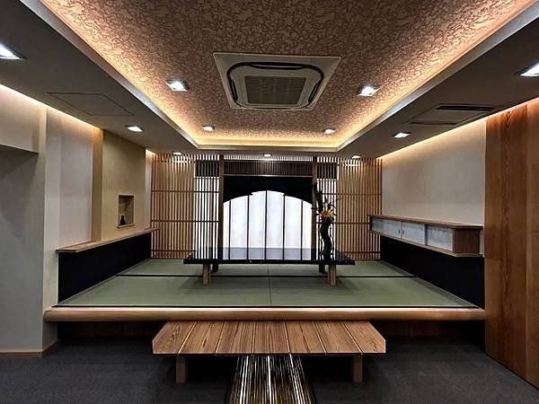 電影「古都」的舞台　京都・北山杉之里  中川