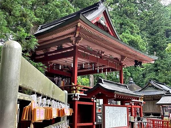 1日光二荒山神社 神楽殿