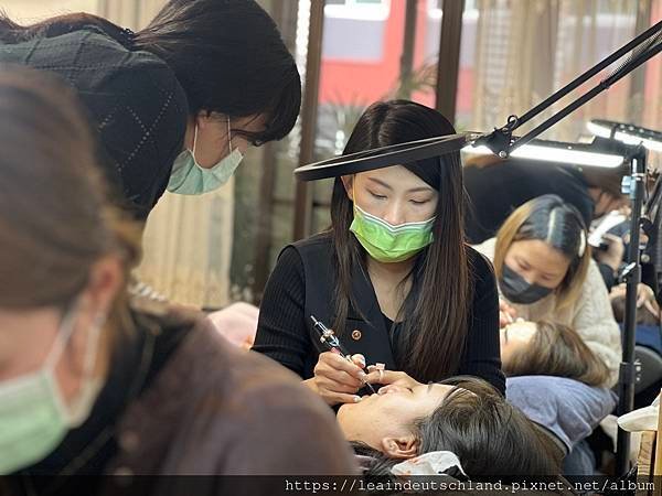 台北男生霧眉紋繡推薦！台北車站中正區無創無痛不需要敷麻藥的紋